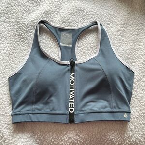 Cali Sport Front Zip SportsBra Size L NWOT Blue